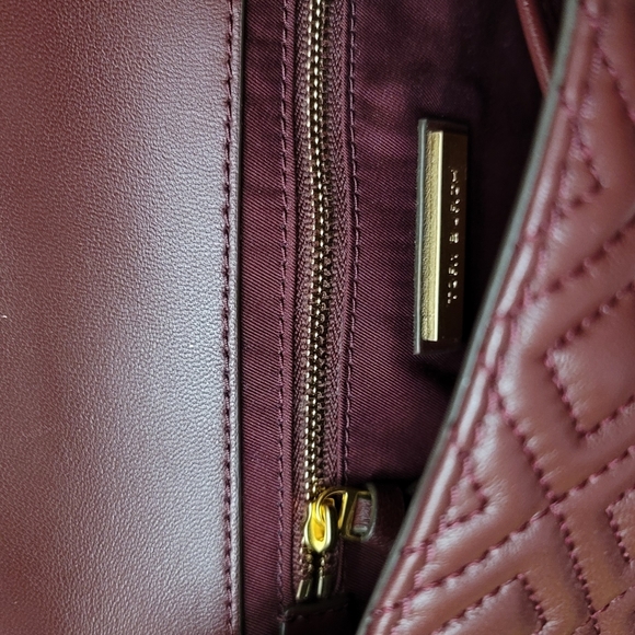 Tory Burch Fleming Small Convertible Shoulder Bag, Color Claret - Picture 5 of 8